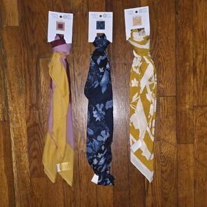 Time And Tru 30x30 Inch Scarf Trio